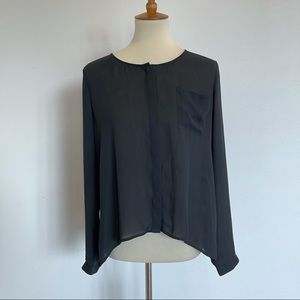 Chelsea28 Long sleeve black top